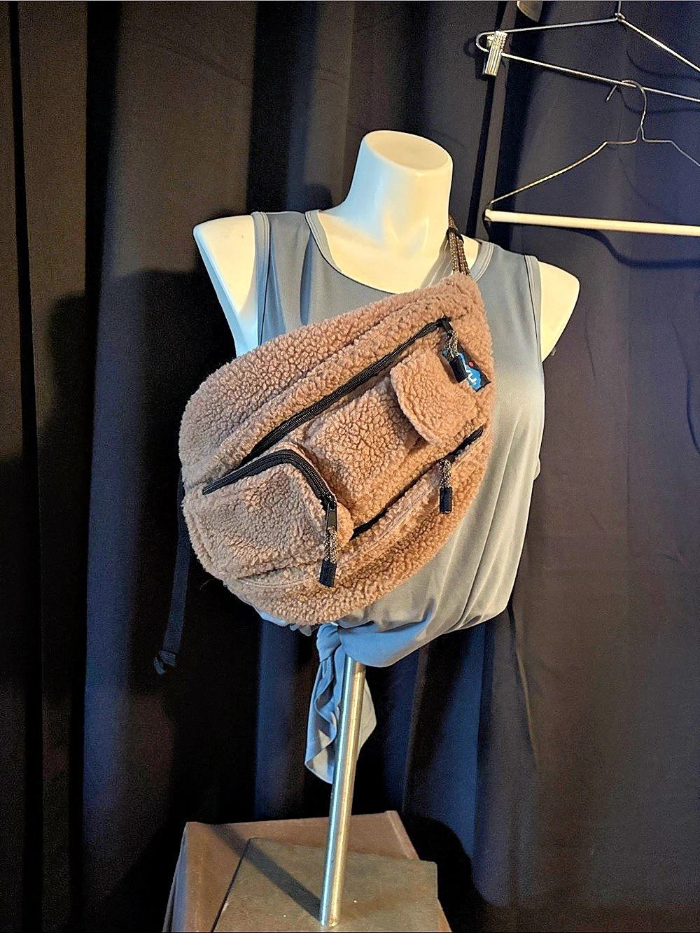 KAVU Rope Snug Fleece Shoulder Bag Brown